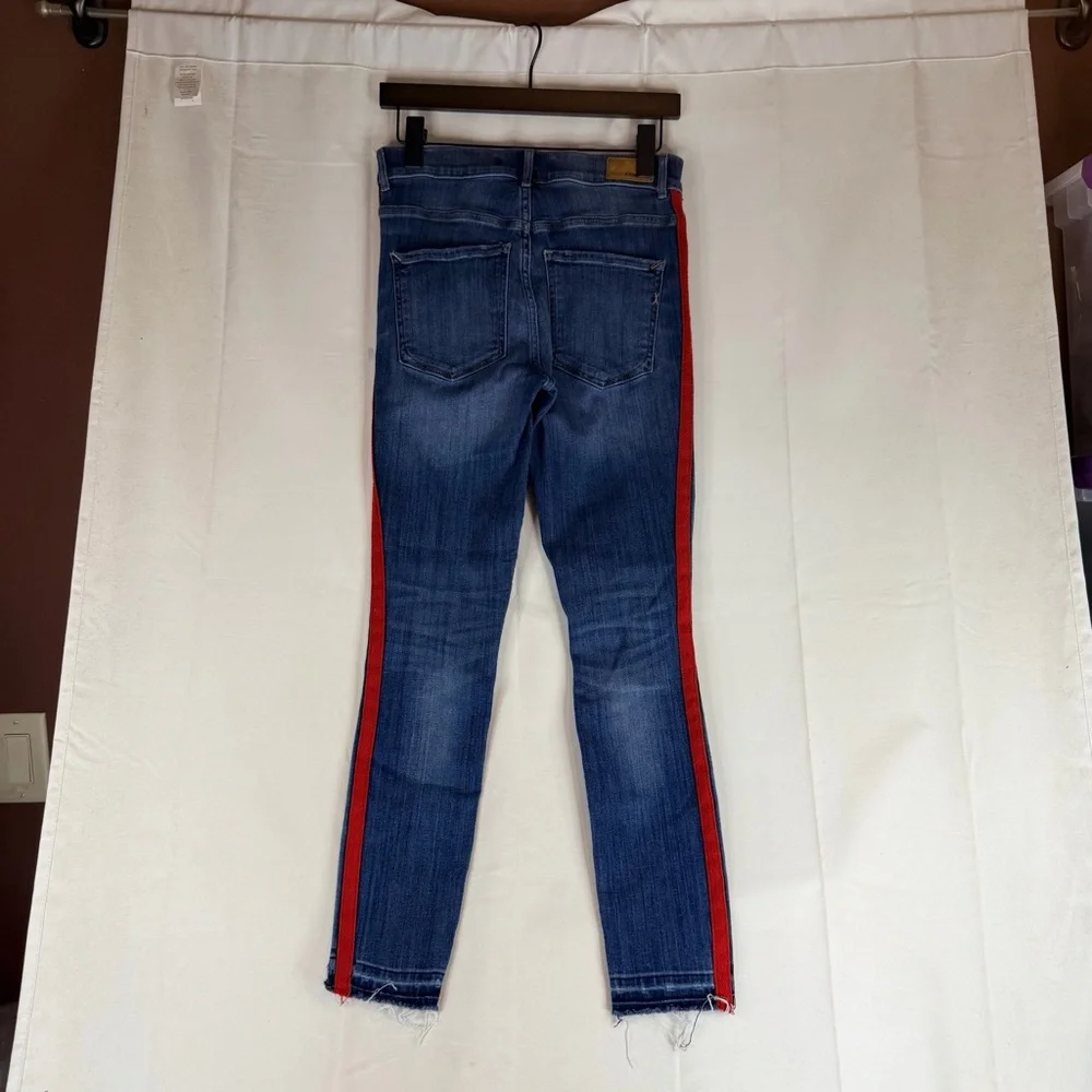 Express women’s size